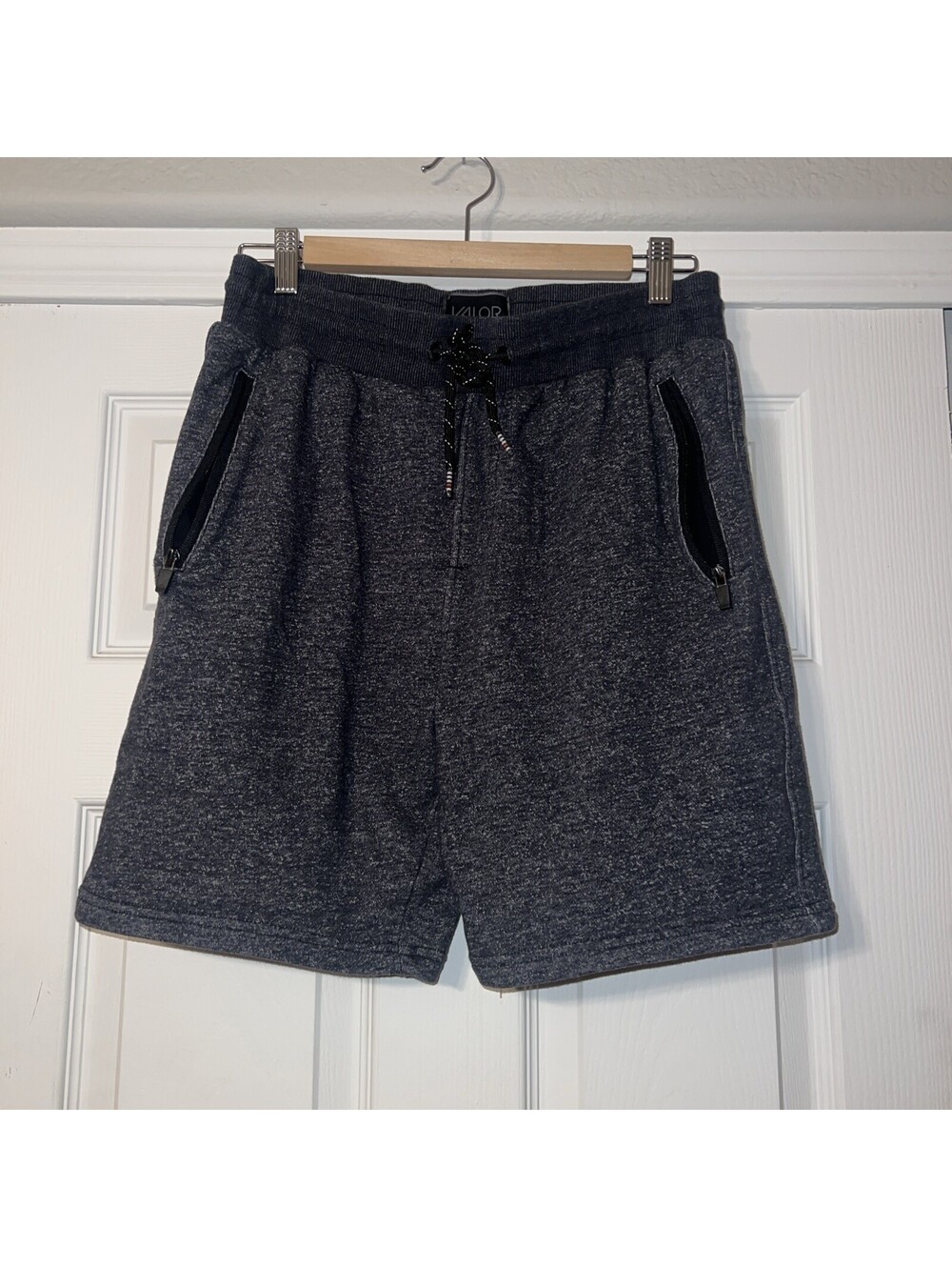 Valor Collective Drawstring Shorts Gray Flat Front Solid Pockets Men's Size M